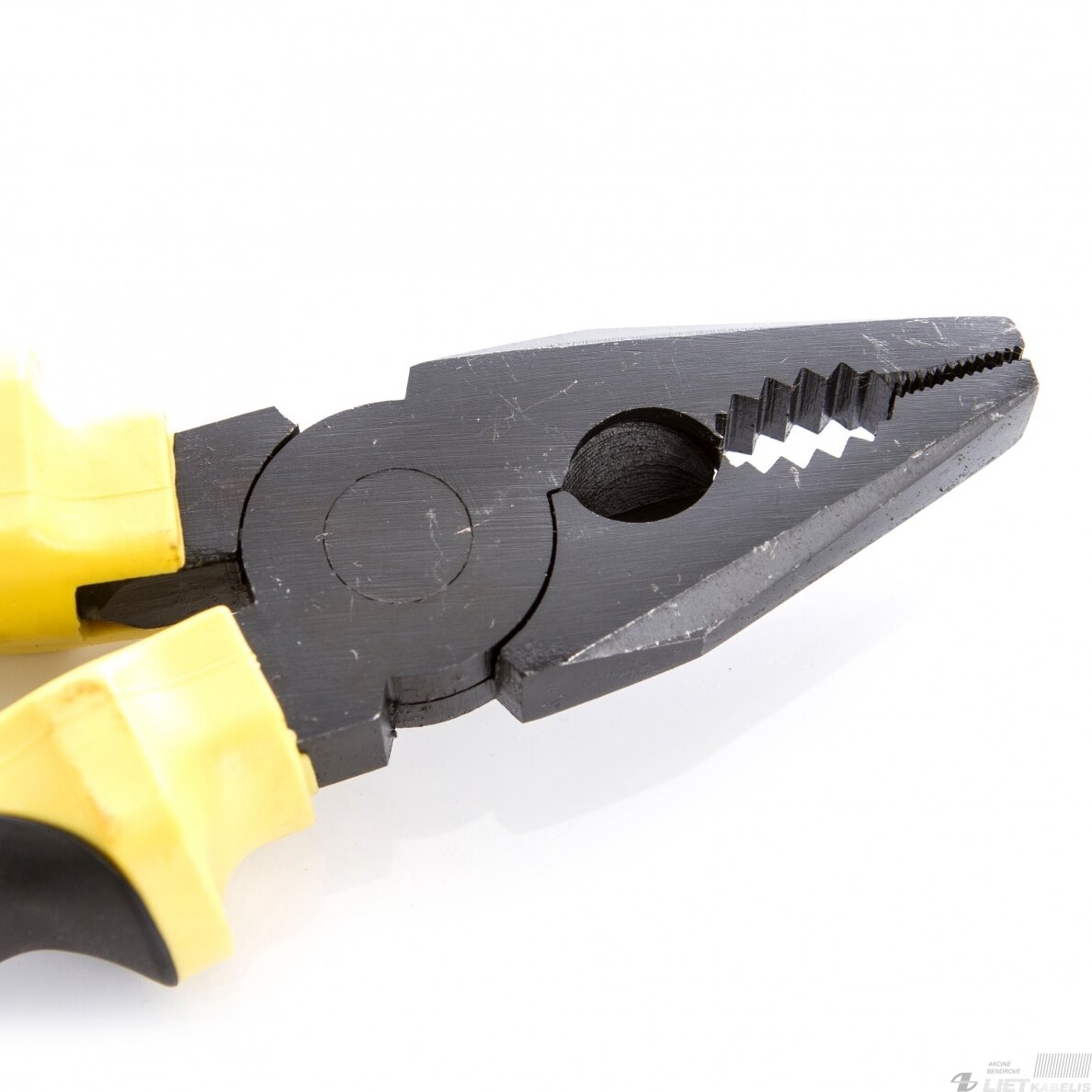 Kombinuotosios replės PT-CB099 180mm, Okko 1 Kombinuotosios replės PT-CB099 180mm, Okko 1