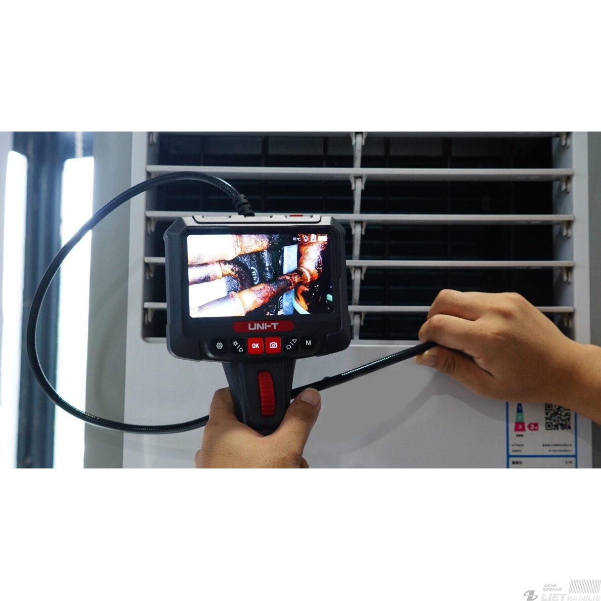 Profesionalus boroskopas su 360° sukinėjamu galu, 5.0", 70°, 8mm, 3m, CMOS, IP67, 32GB, UNI-T 9