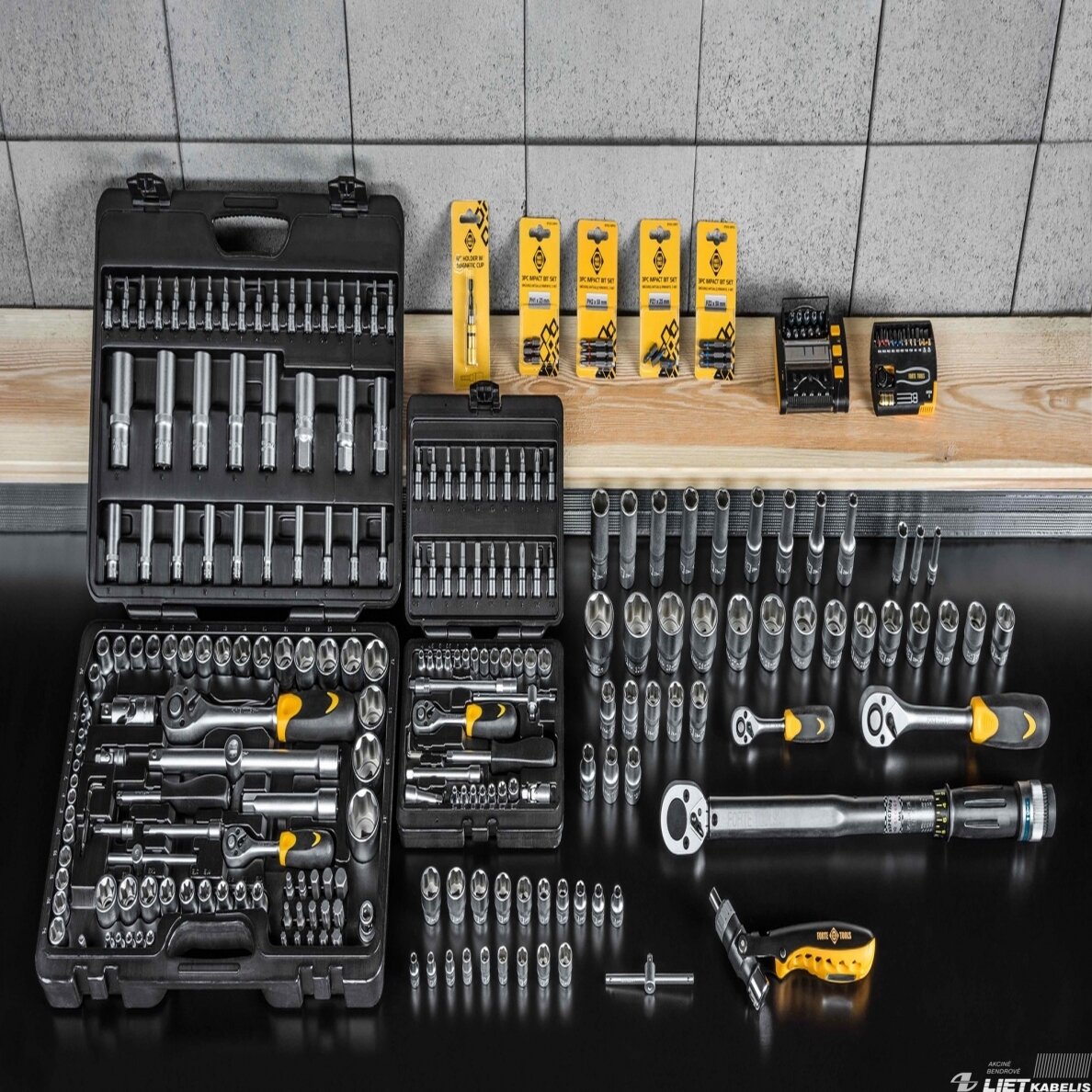 Terkšlinis raktas 291813  1/4" 72 dantukų, Forte Tools 6